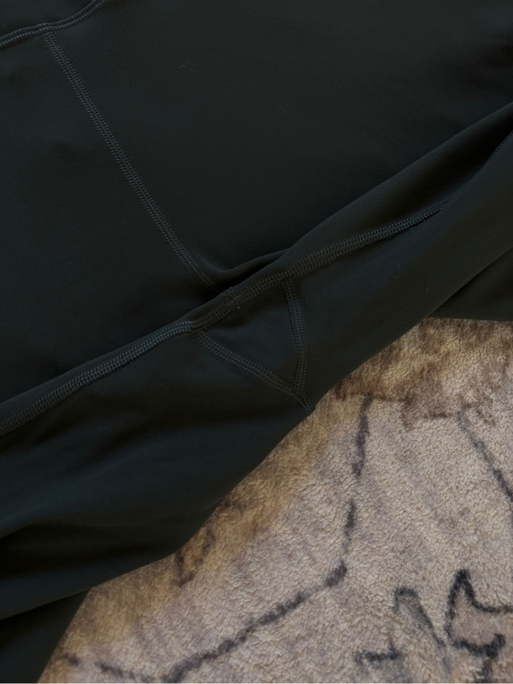 lululemon athletica High-Waist flare Leggings - Picture 3 of 5